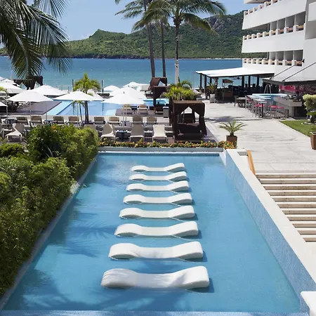 Emporio Mazatlan-2